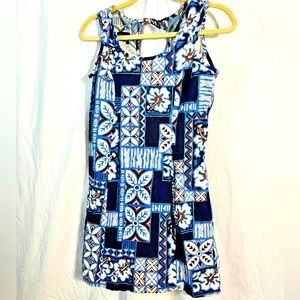 Vintage Royal Creations Dress Size Med Made in Hawaii